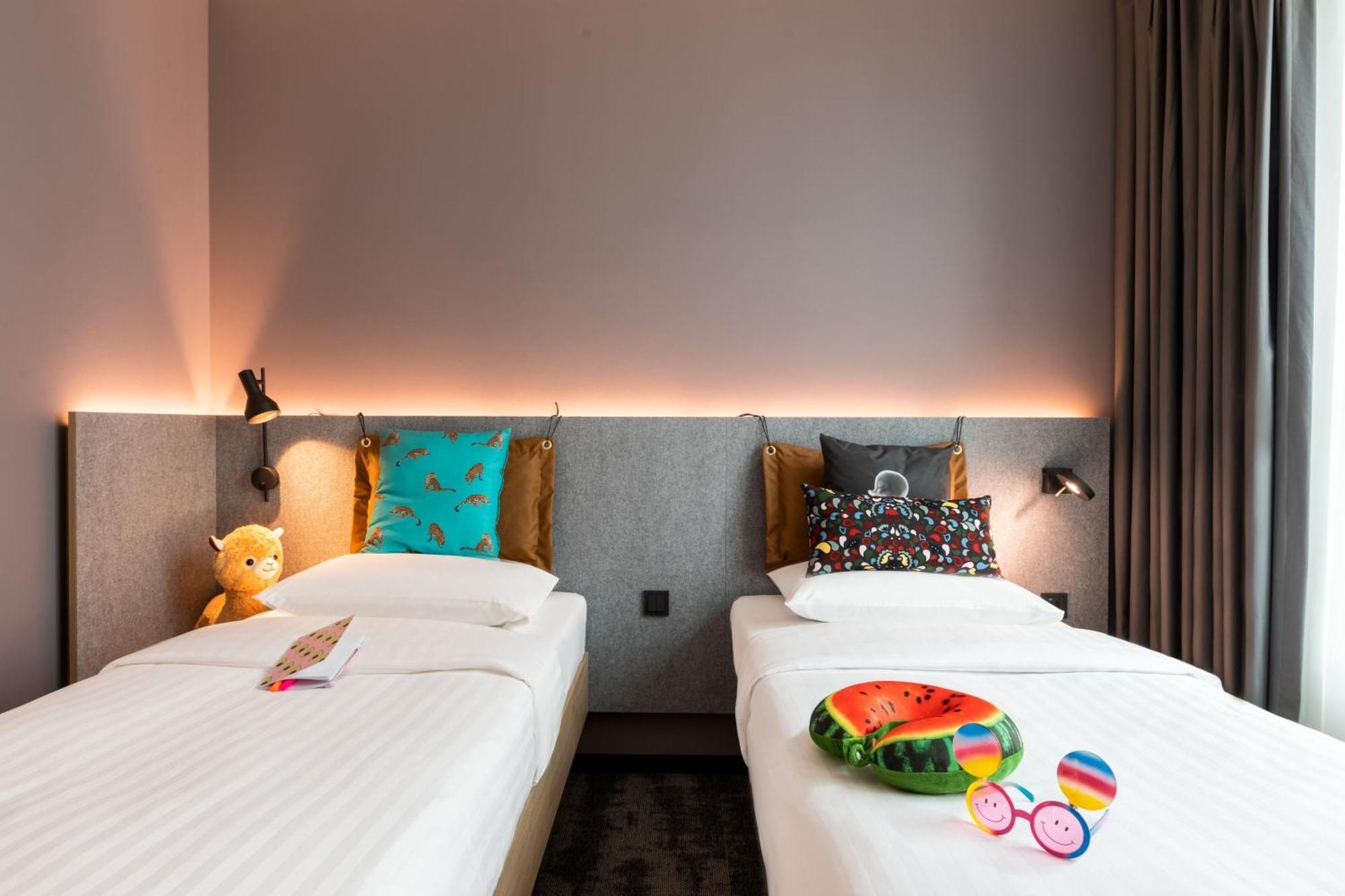 Moxy Wuerzburg Hotel Exterior photo